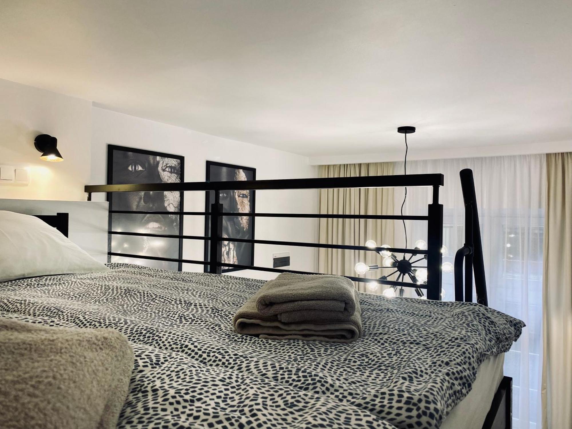 Premium Jacuzzi For Couples, Old Town